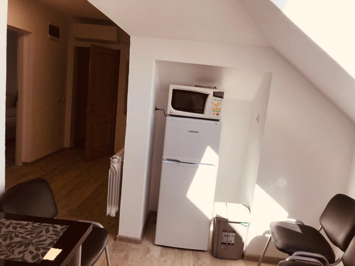 Vila Nona Apartment Sibiu Bagian luar foto