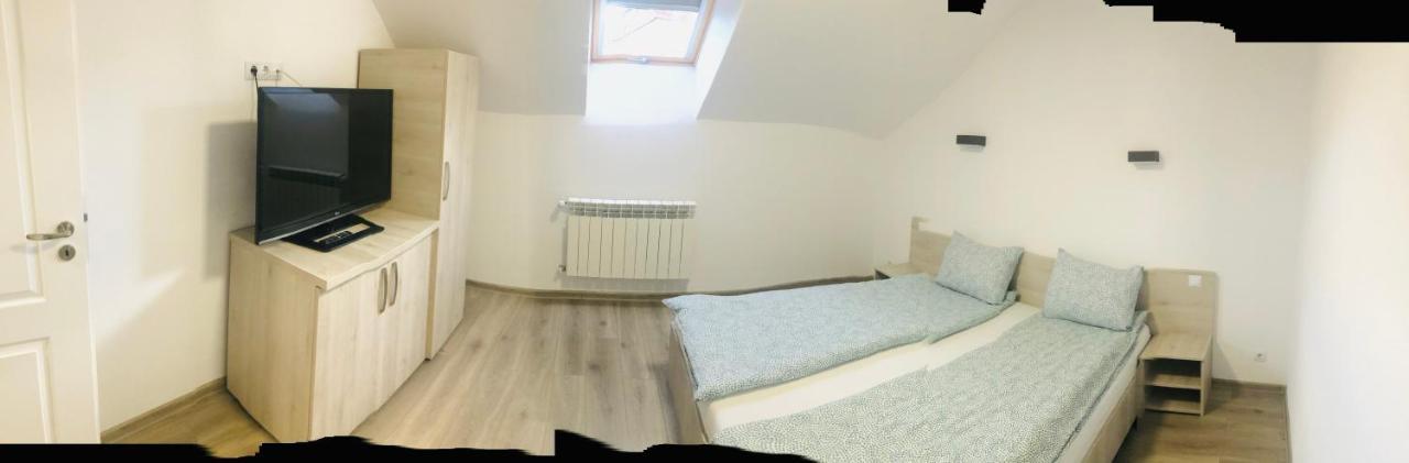 Vila Nona Apartment Sibiu Bagian luar foto